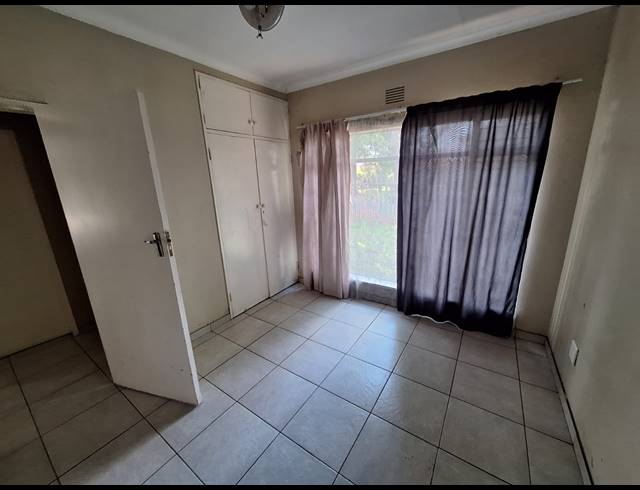 4 BEDROOM HOUSE FOR SALE IN VANDERBIJLPARK SE 6